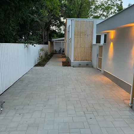 Banhiday H31 House