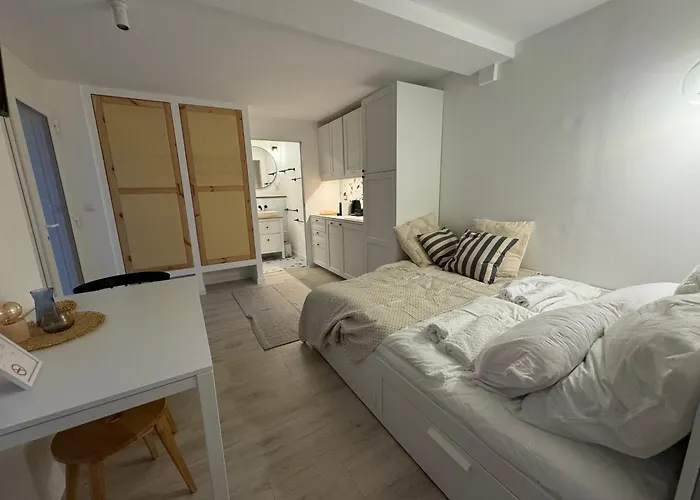 Banhiday H31 House *